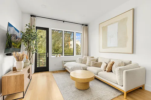 103 Meserole St #3B Photo 1