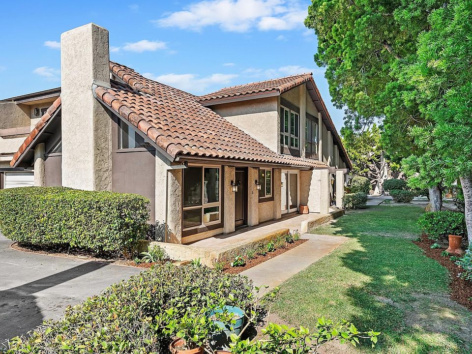 1st image of 4721 Calle Reina
