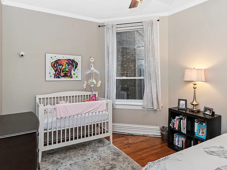 4022 N Clarendon Ave #201 — Photo 14