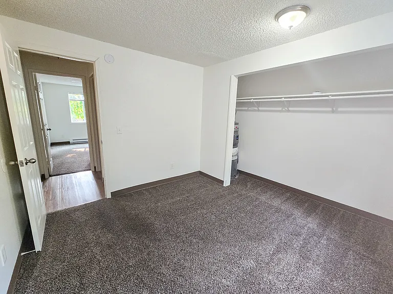 396 Madrona Ave S #396 — Photo 6