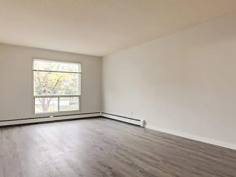 90 Sprague Way SE — Photo 8
