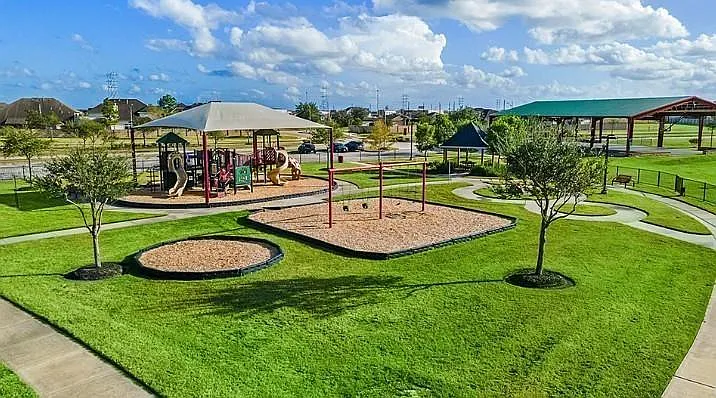 2131 Salinas Dr — Photo 20