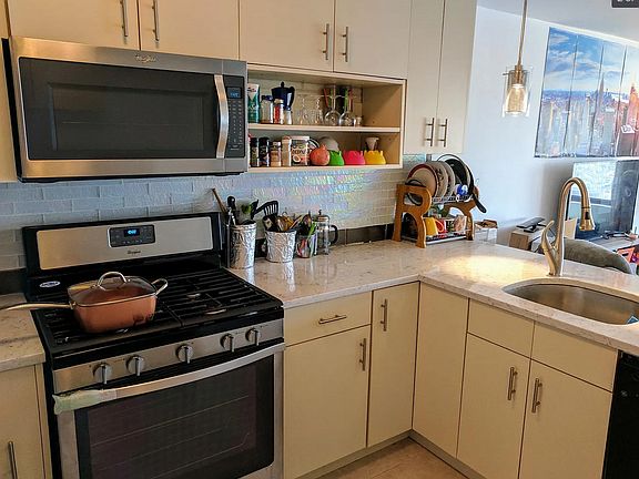Kitchen Pantry