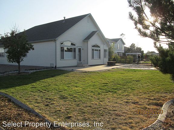 2nd image of 9058 Oakmont Rd
