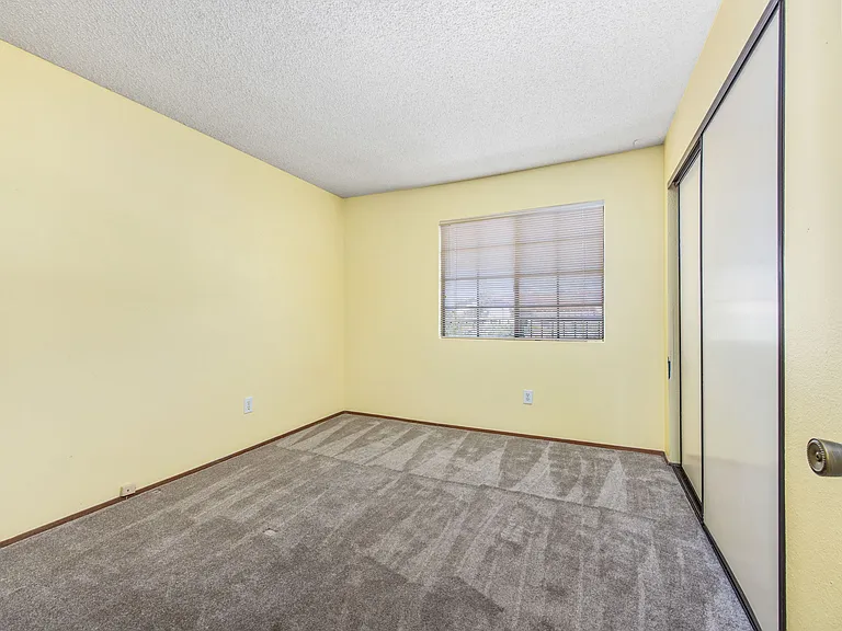 2851 Andover Ave — Photo 17
