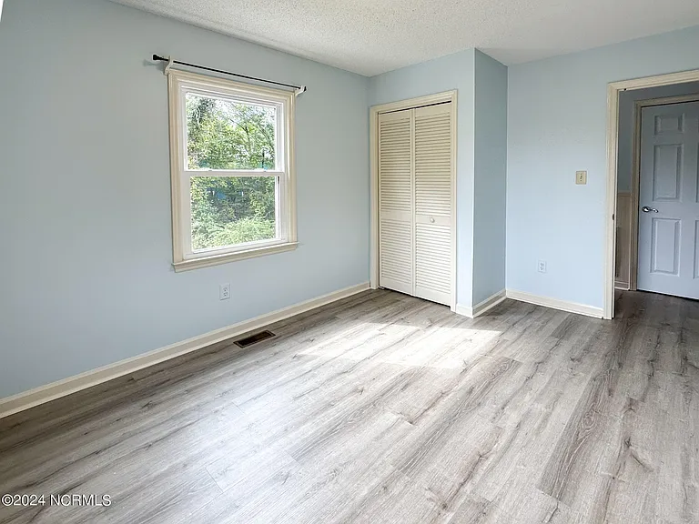 7301 Sound Dr #EAST — Photo 19
