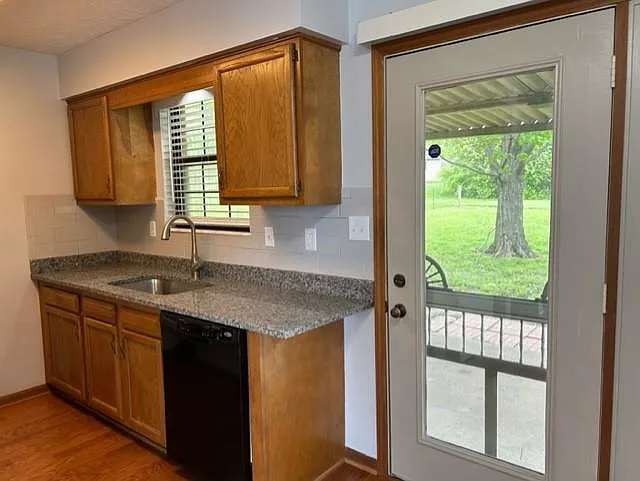4261 Mallard Ct — Photo 11
