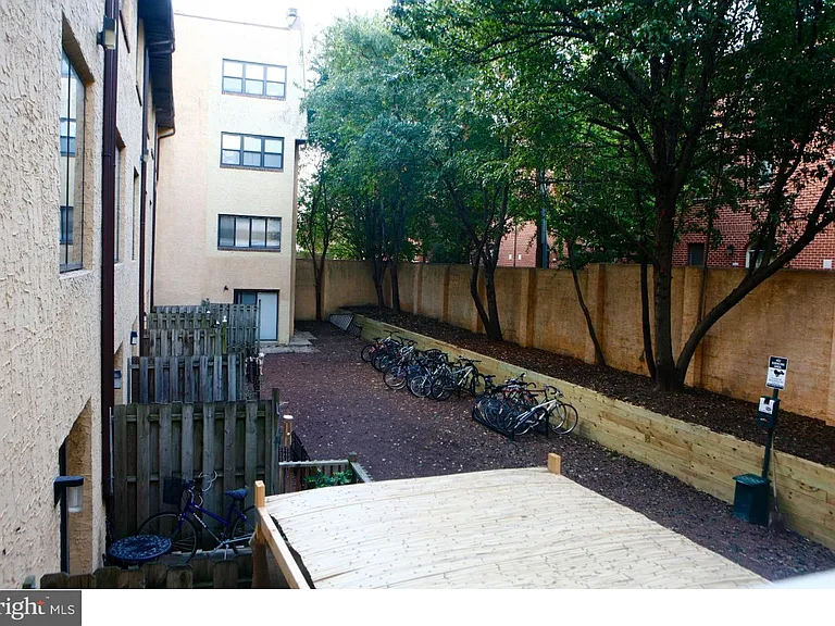 2031-2 South St #106 — Photo 7