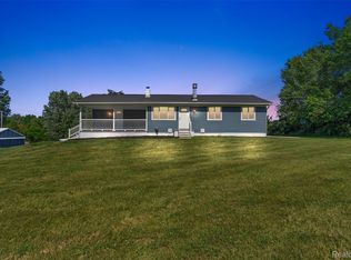 7900 Wiggins Rd, Howell, MI 48855