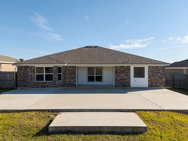 3408 Logsdon St — Photo 15