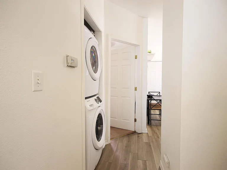 3050 Zuni St — Photo 11