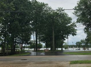 2268 Grandview Rd #B, Lake Milton, OH 44429