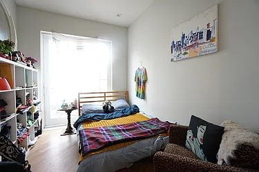 Rented by Rennit Inc.