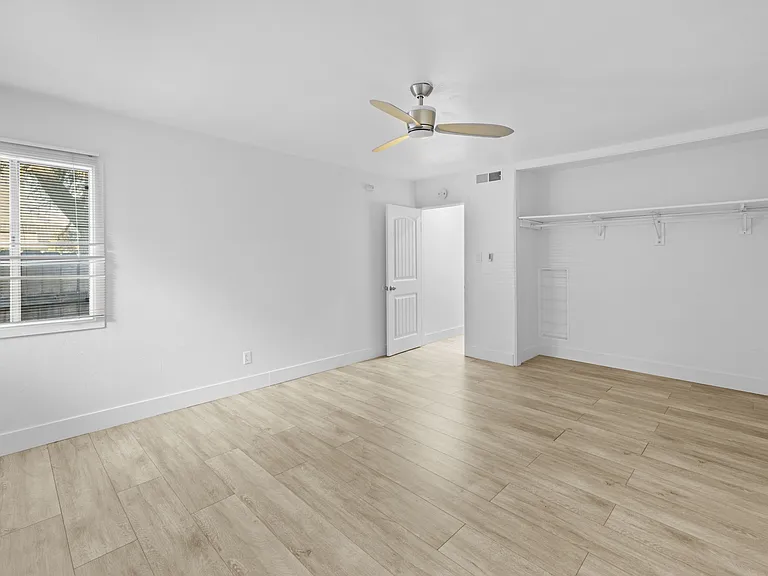 6306 Connie Dr — Photo 6