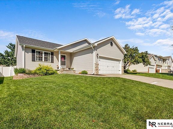 3rd image of 7007 N Grand Lake Dr