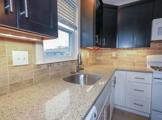 12 Cousins St #2, Salem, MA 01970
