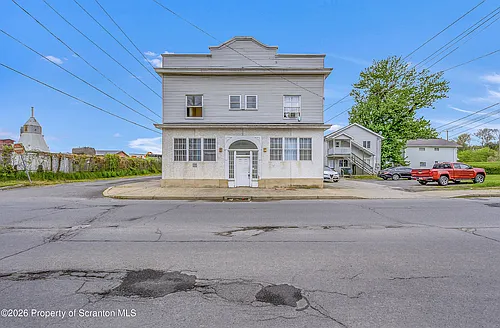 114 E Market St #14 Photo 1
