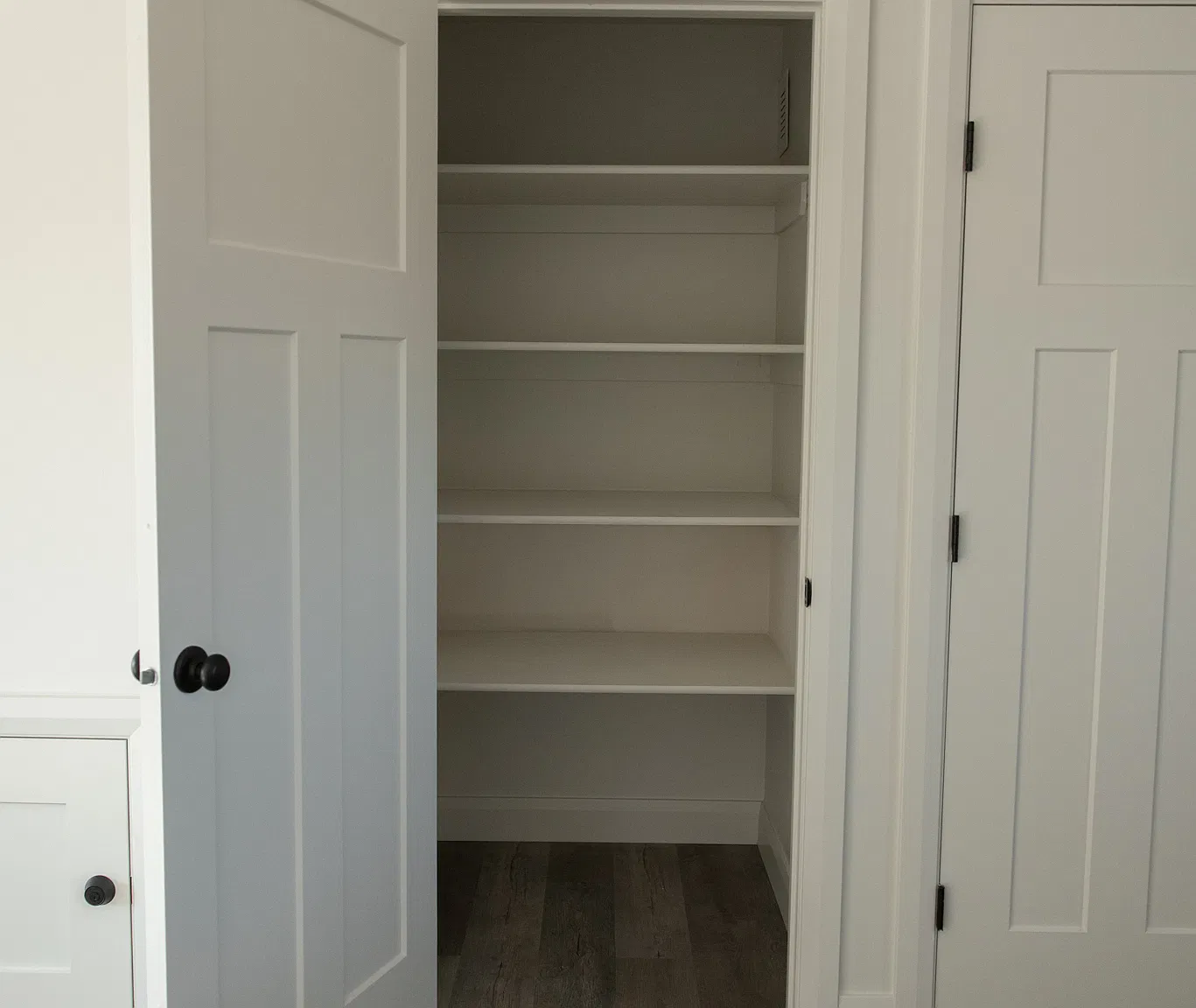 3 bed, 2.5 bath, 1000 sqft, $1,800 — Photo 4
