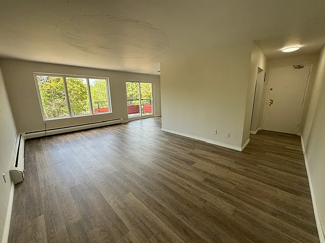 232 Louisa Street Kitchener — Photo 2