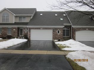 877 W Wilson St, Palatine, IL 60067