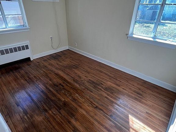 4th image of 6709 Stuart Ave