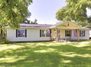 509 W Van Buren St, Gobles, MI 49055