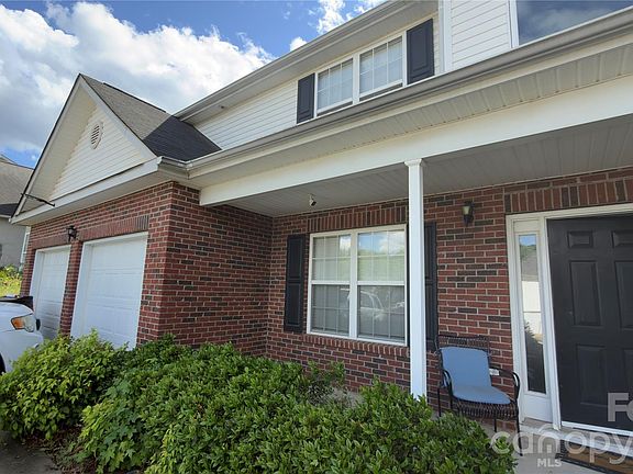 2nd image of 5227 Eagle Creek Dr