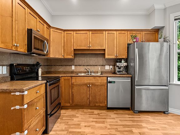 4th image of 33321 George Ferguson Way #20