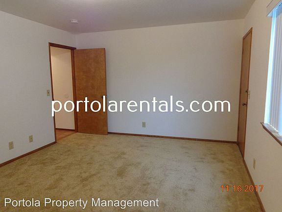 3rd image of 103 Santa Clara Ave