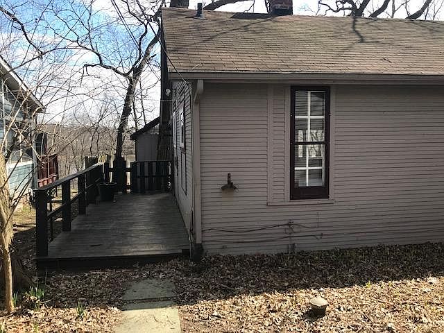 1st image of 950 Woodland Ave