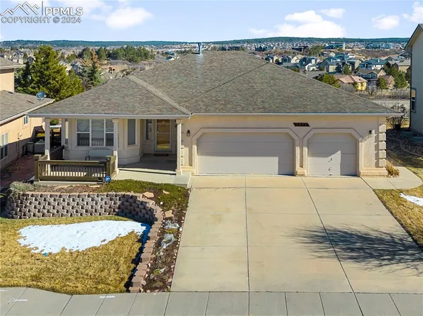 1872 Queens Canyon Ct, Colorado Springs, CO 80921