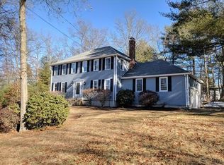 14 Bourne Rd, Foxboro, MA 02035