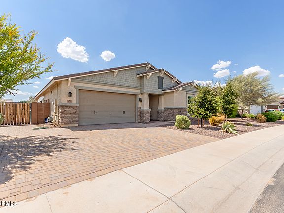 4th image of 4710 N 185TH Avenue