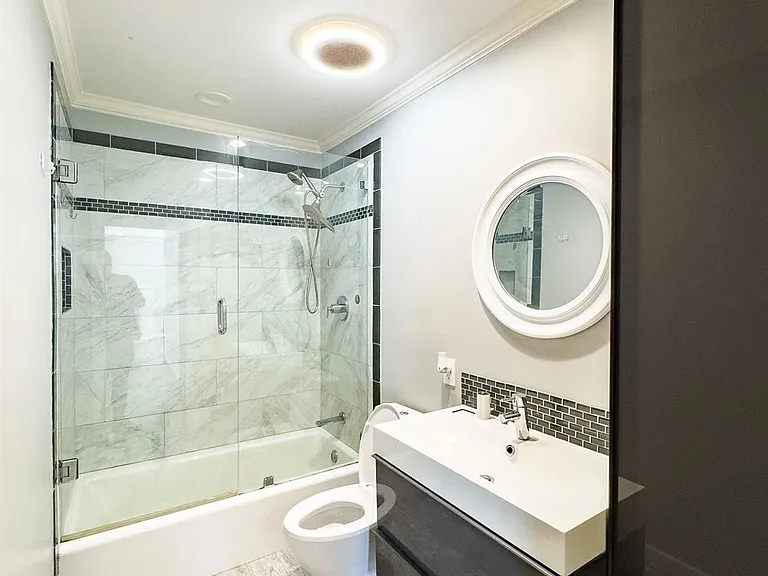 2222 Carnes St — Photo 31