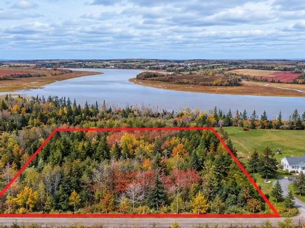 LOT Mackinnon Point Rd, Bedford Parish, PE C0A 1T0