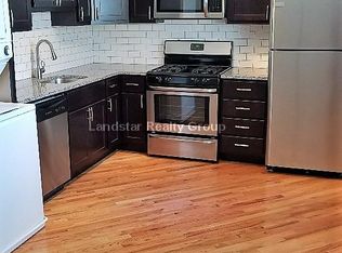 2214 W Touhy Ave APT 2W, Chicago, IL 60645