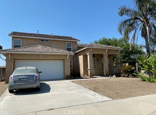 867 W Chaparral St, Rialto, CA 92376