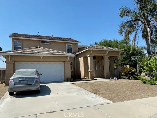 867 W Chaparral St, Rialto, CA 92376