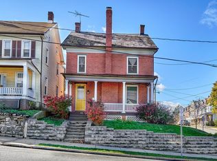 102 S Charles St, Red Lion, PA 17356