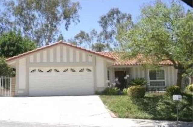 1st image of 2315 Fallen Dr