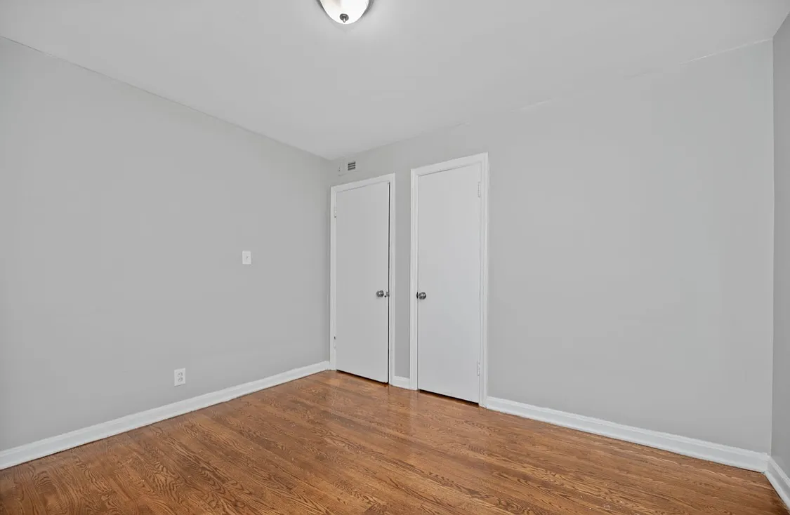 Building Photo - 1806 Dale Rd #4