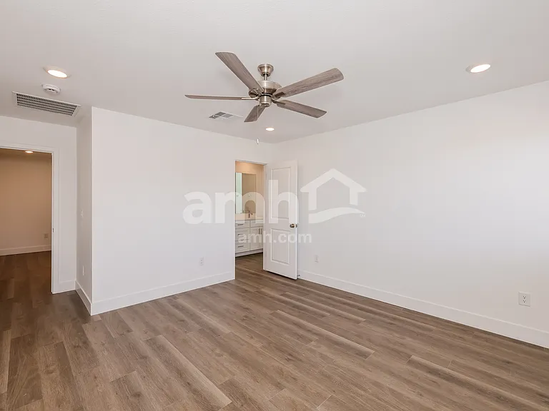 8732 Begonia Ct — Photo 8