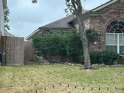 3rd image of 12018 Timpnogos Dr