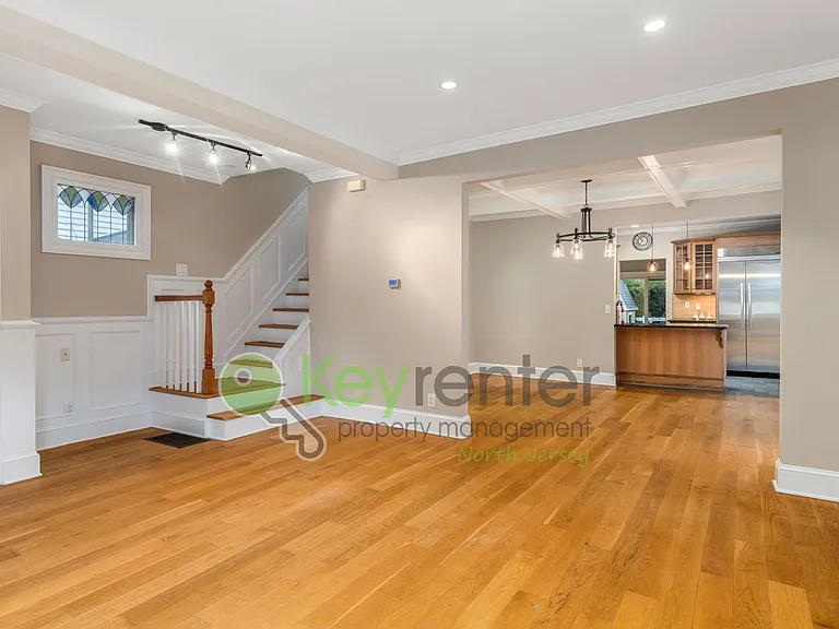 22 Preston St — Photo 3