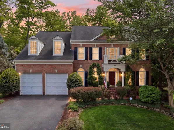 7323 Laurel Creek Ct, Springfield, VA 22150