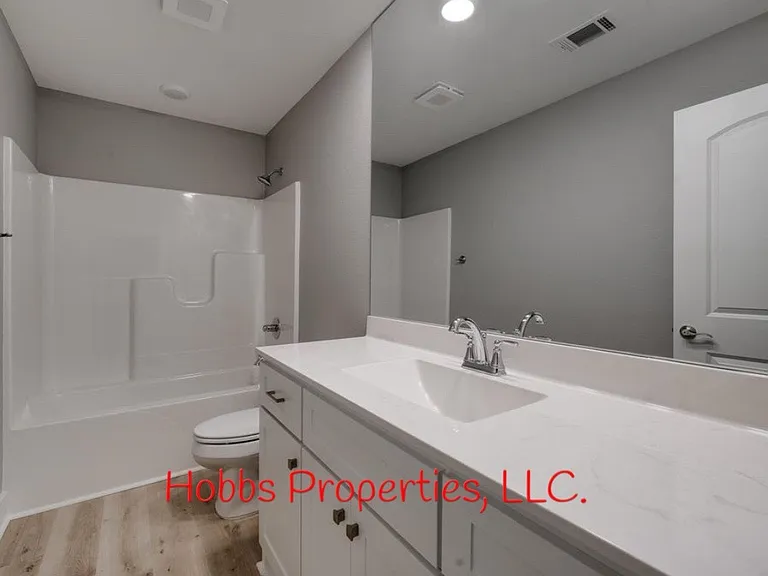 209 N Griffin St — Photo 11