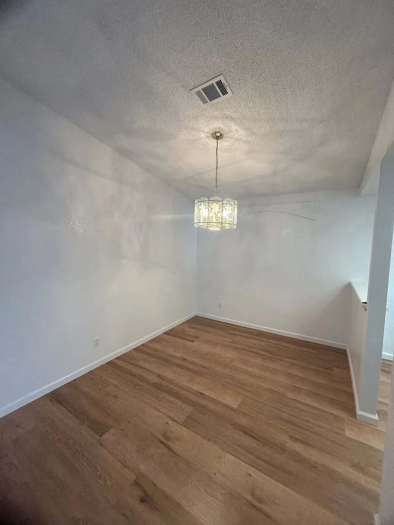 Court location — Photo 3