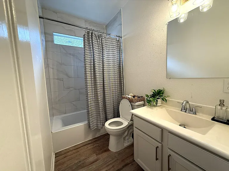 14322 Heath Falls Ln — Photo 17