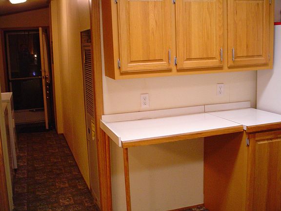 lots of cabinet space