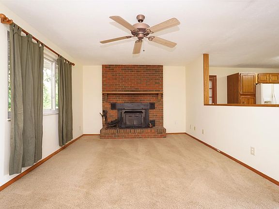 4th image of 1000 Ward Koebel Rd
